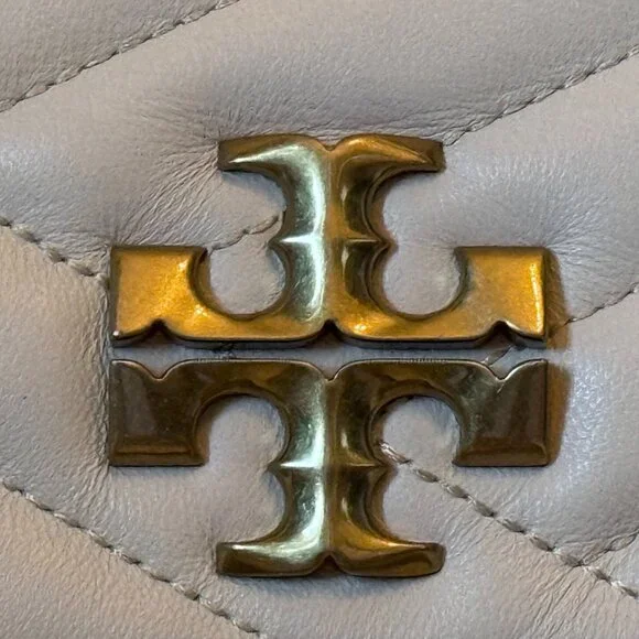Tory Burch Kira Chevron Crossbody | Women’s | Cream | OS - Picture 3 of 6